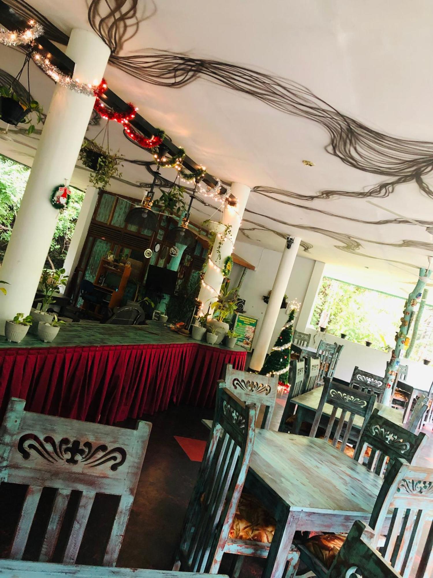 Hungry Lion Sigiriya 호텔 외부 사진